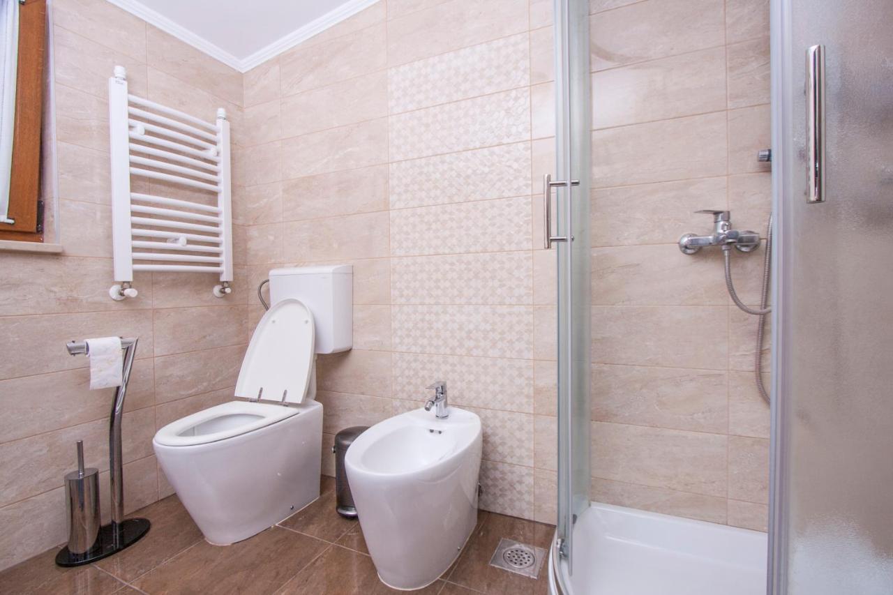 Apartman Lucija Appartamento Vižinada Esterno foto